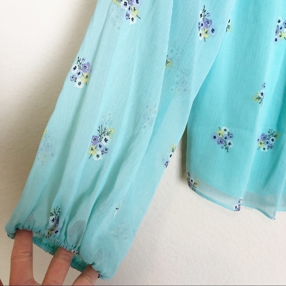 New Socialite Floral Tie Neck Blouse in Mint Lavender - Picture 4 of 9